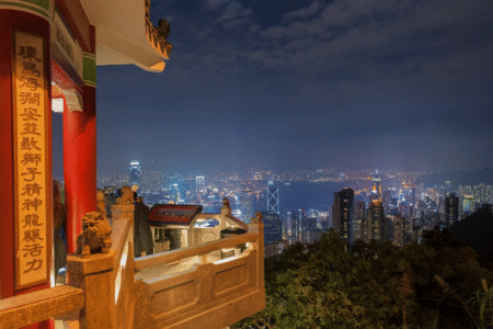 Pesona Skyline Hong Kong: 5 Destinasi Terbaik, Ada yang Gratis!